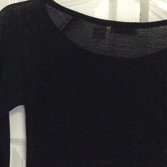 Cute sweater top - Picture 7 of 8